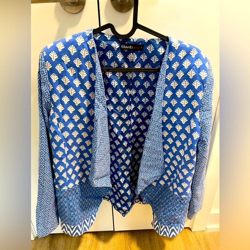 Smart jacket for casual wear